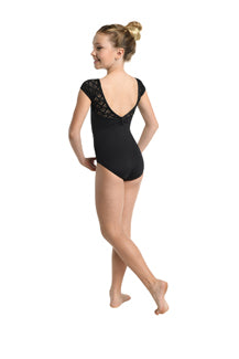 Nicolette Leo (23107C)
