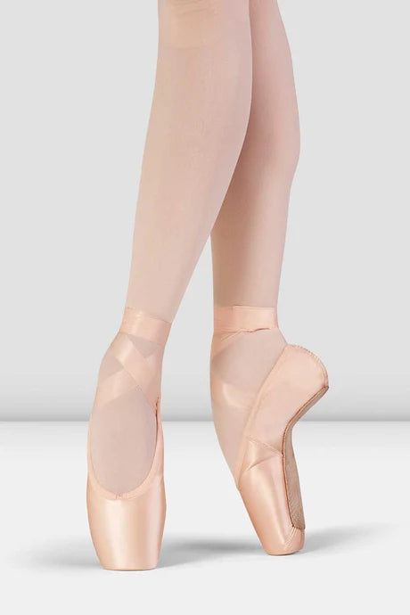 Grace Pointe Shoe