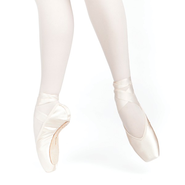 Entrada V-Cut Pointe Shoe