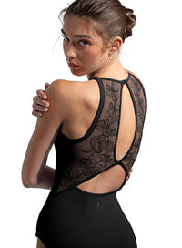 Embroidered Halter (TWL40002) FF25